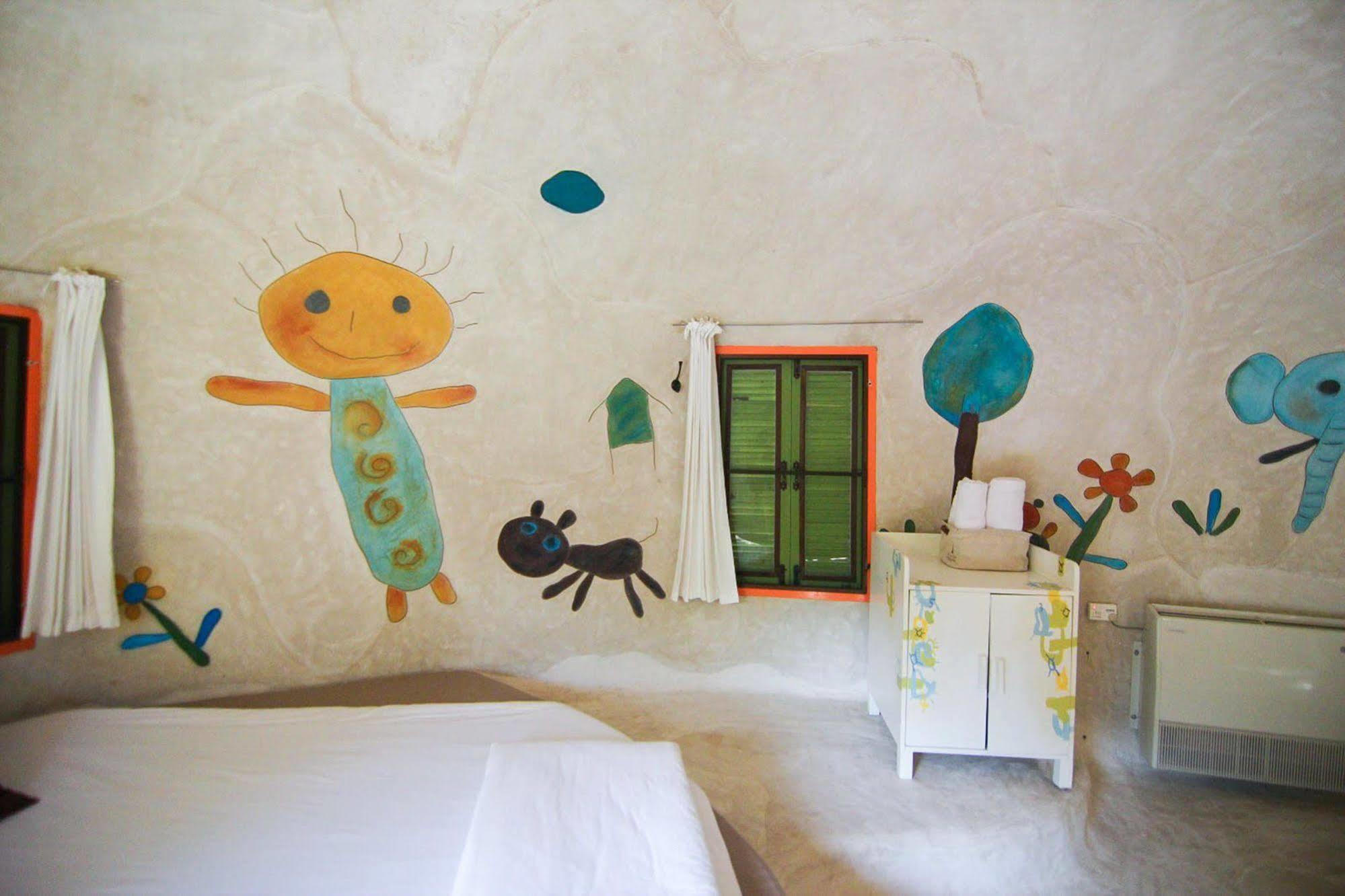 Naidee Sculptured Huts Hotel Hua Hin Ngoại thất bức ảnh